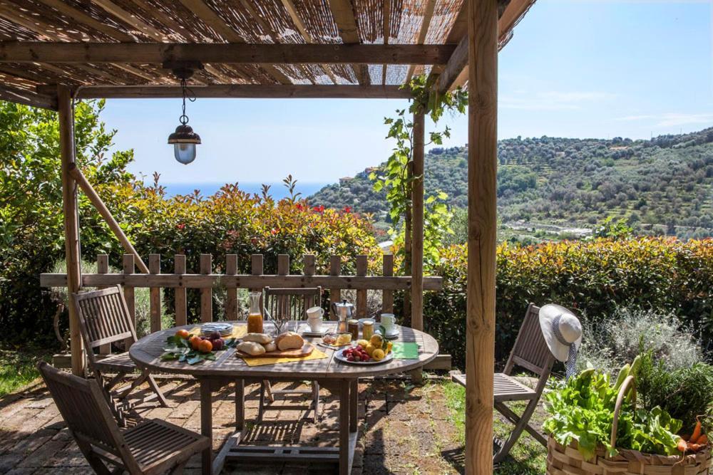 Uliveto Saglietto Agriturismo A Poggi Apartments Imperia Extérieur photo