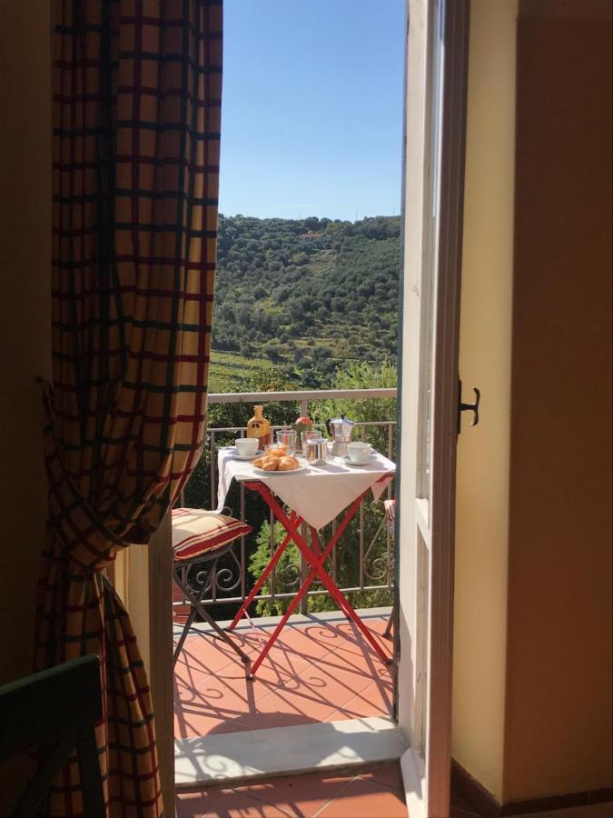 Uliveto Saglietto Agriturismo A Poggi Apartments Imperia Extérieur photo