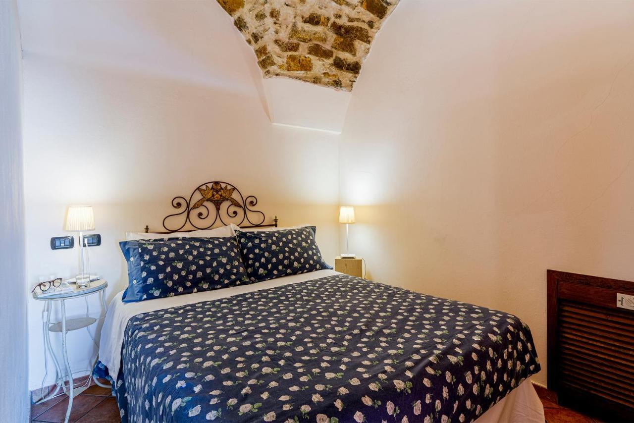 Uliveto Saglietto Agriturismo A Poggi Apartments Imperia Extérieur photo